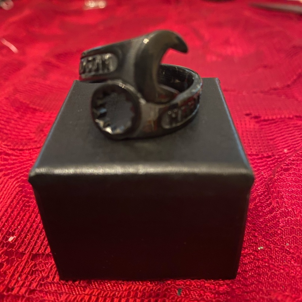 Limited! Size 12 Wrench HD Men’s Ring - Picture 5 of 5